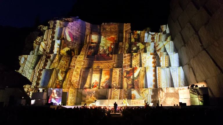 Tosca - Video Mapping - Scenography - Onda